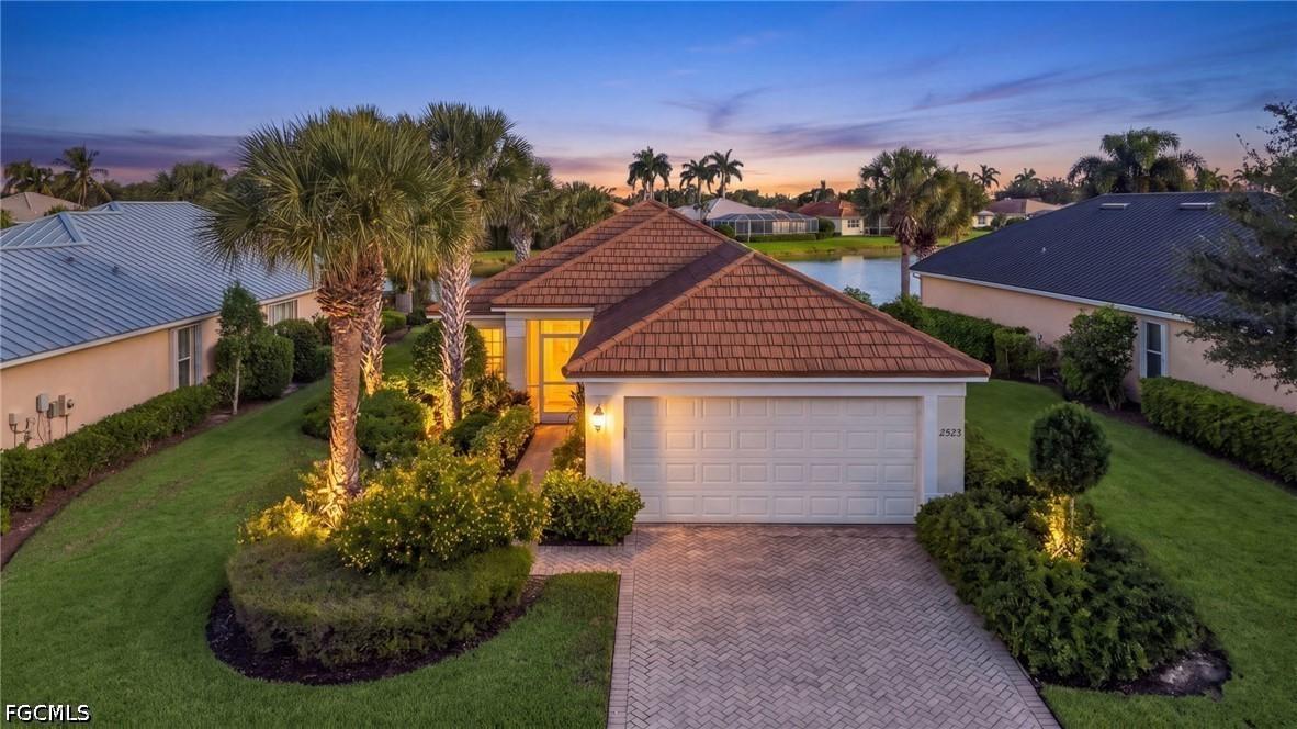2523 Hopefield Ct., Cape Coral, FL 33991