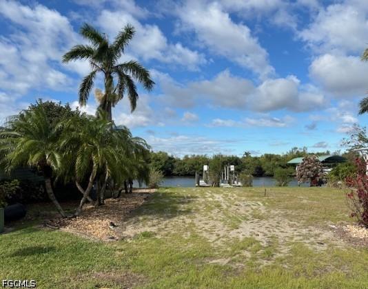 208 Sun Cir., Fort Myers, FL 33905