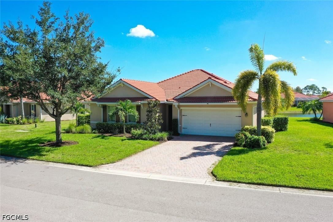 3090 Apple Blossom Dr., Alva, FL 33920