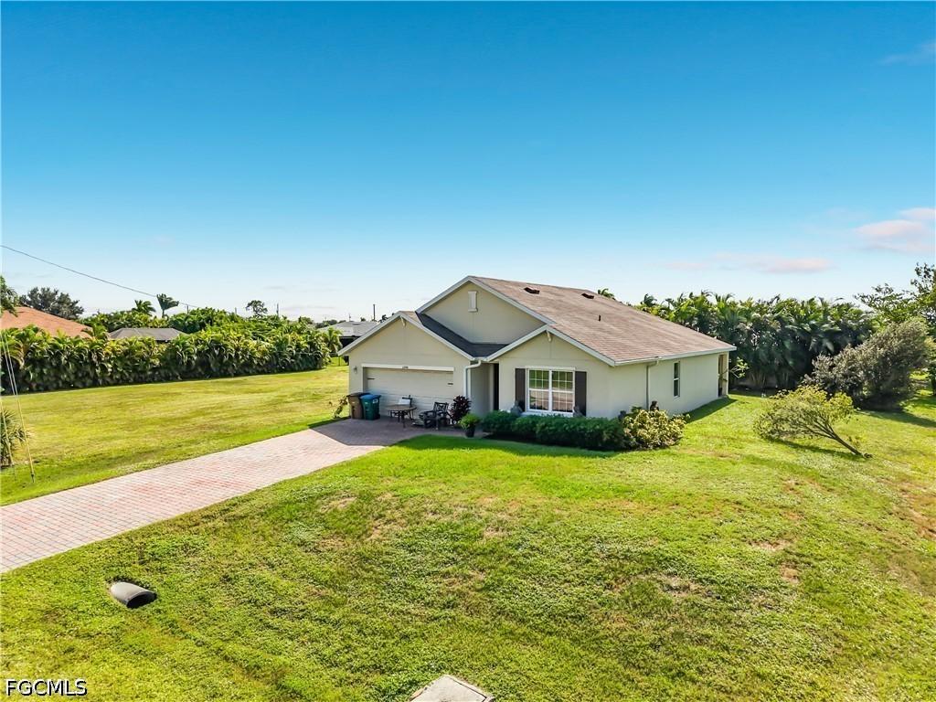 1246 NW 19th Ter., Cape Coral, FL 33993