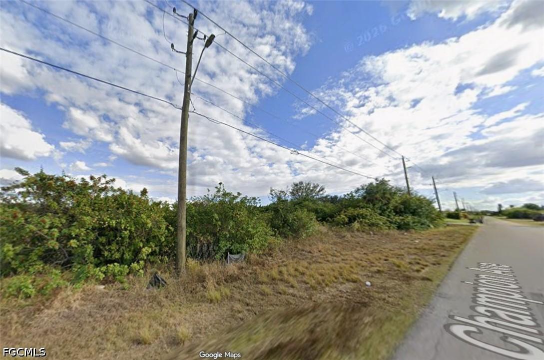 1006 Champion Ave., Lehigh Acres, FL 33971