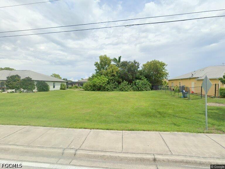 1807 Surfside Blvd., Cape Coral, FL 33991
