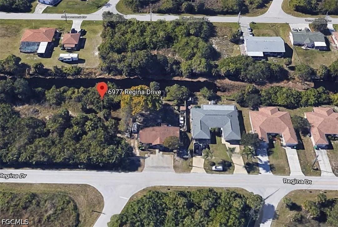 6977 Regina Dr., Englewood, FL 34224