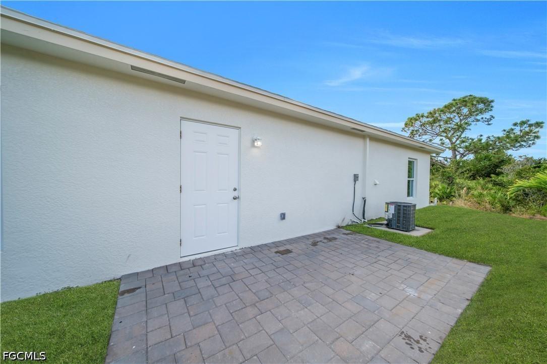 3302 39th St., Lehigh Acres, FL 33971