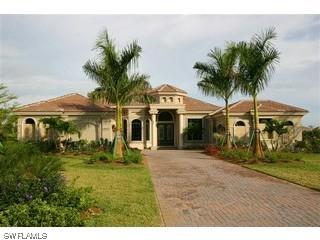 16453 Celebrita Ct., Naples, FL