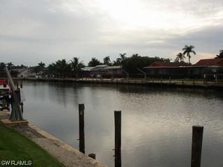 380 Rookery Ct., Marco Island, FL 34145