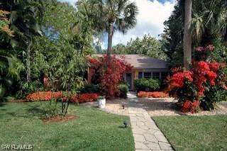 181 15th Ave., Naples, FL