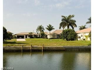 1630 Almeria Ct., Marco Island, FL
