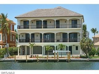 264 Bayview Ave., Naples, FL 34108