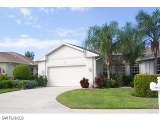 595 Crossfield Cir. #36, Naples, FL 34104