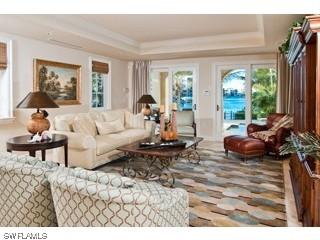 201 Harbour Dr., Naples, FL 34103