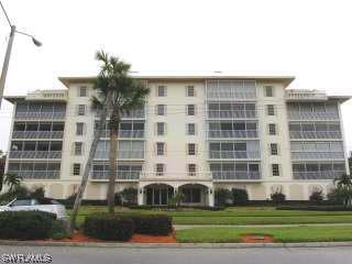 1200 Gulf Shore Blvd. #104, Naples, FL 34102