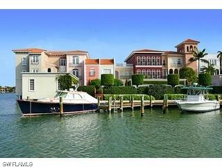 4000 Gulf Shore Blvd. #2900, Naples, FL