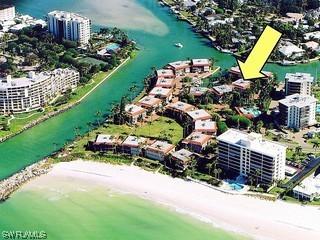 2200 Gulf Shore Blvd. #R4, Naples, FL