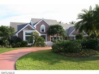 712 Nathan Hale Dr., Naples, FL
