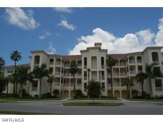 4864 Hampshire Ct. #305, Naples, FL 34112
