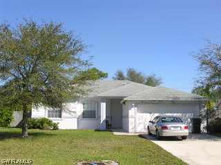 843 Grove Dr., Naples, FL 34120