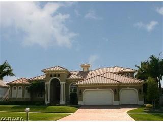 590 Kendall Dr., Marco Island, FL
