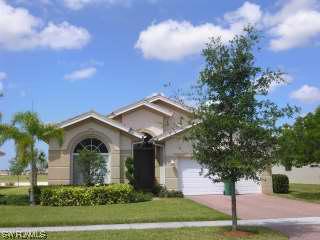 1896 Par Dr., Naples, FL 34120