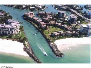 2200 Gulf Shore Blvd. #Q 3, Naples, FL 34102