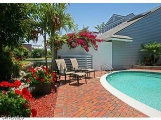 667 Bridgeway Ln. #135, Naples, FL