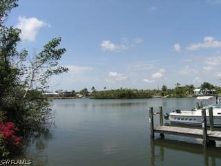 330 Kon Tiki Dr. #D7, Naples, FL