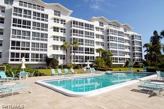 2121 Gulf Shore Blvd. #208, Naples, FL