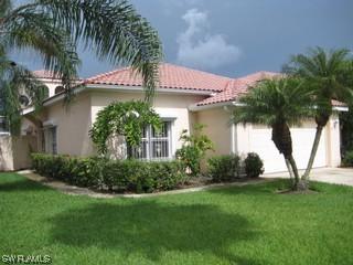 156 Sabal Lake Dr., Naples, FL 34104