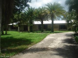 2550 16th Ave., Naples, FL 34120