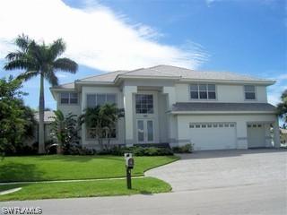 737 Plantation Ct., Marco Island, FL 34145