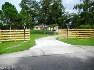 440 6th St., Naples, FL 34120