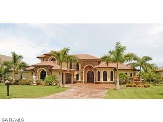8318 Tuliptree Pl., Naples, FL