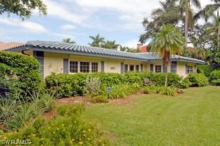 1980 Gordon Dr., Naples, FL 34102