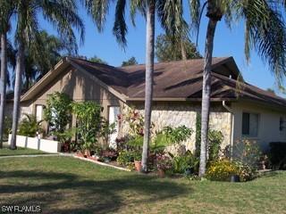 857 Palm View Dr. #32, Naples, FL 34110