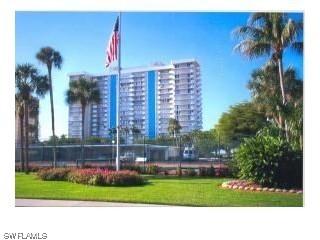 140 Seaview Ct. #404, Marco Island, FL