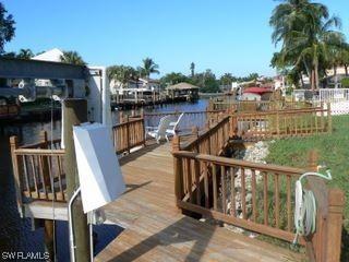 406 Seabee Ave., Naples, FL 34108