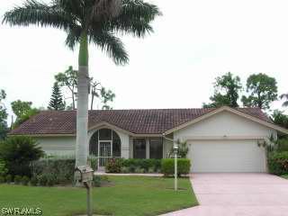 1582 Foxfire Ln., Naples, FL