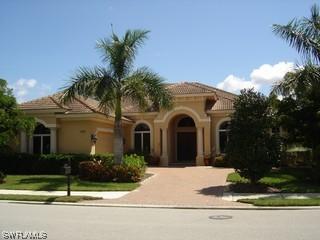 3852 Mahogany Bend Dr., Naples, FL 34114