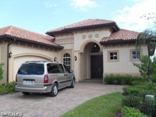 7668 Cottesmore Dr., Naples, FL 34113