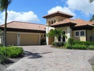 7749 Classics Dr., Naples, FL 34113