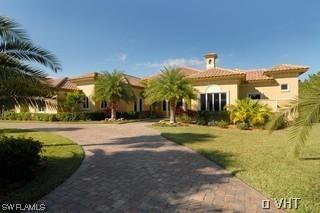6189 Freemont Dr., Naples, FL 34119