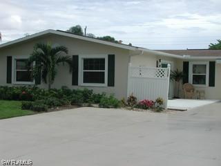 528 107th Ave., Naples, FL