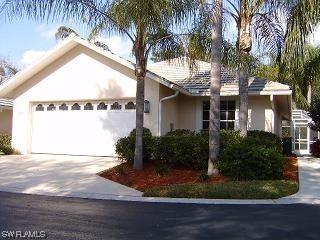 5899 Fountain Cir., Naples, FL
