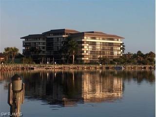 591 Seaview Ct. #210, Marco Island, FL