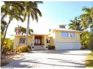 302 18th Ave., Naples, FL