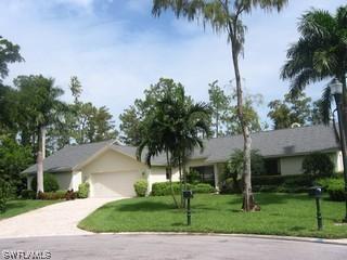 4 Stonehedge Point, Naples, FL 34105