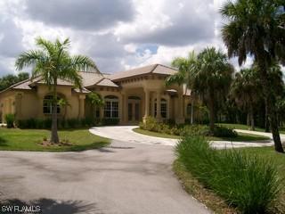 935 31st St., Naples, FL 34117