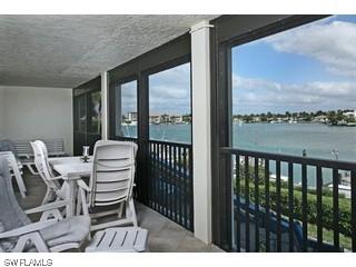 2400 Gulf Shore Blvd. #104, Naples, FL 34103