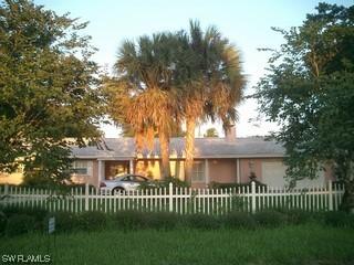 2300 Crayton Rd., Naples, FL