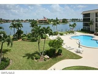 3200 Gulf Shore Blvd. #216, Naples, FL